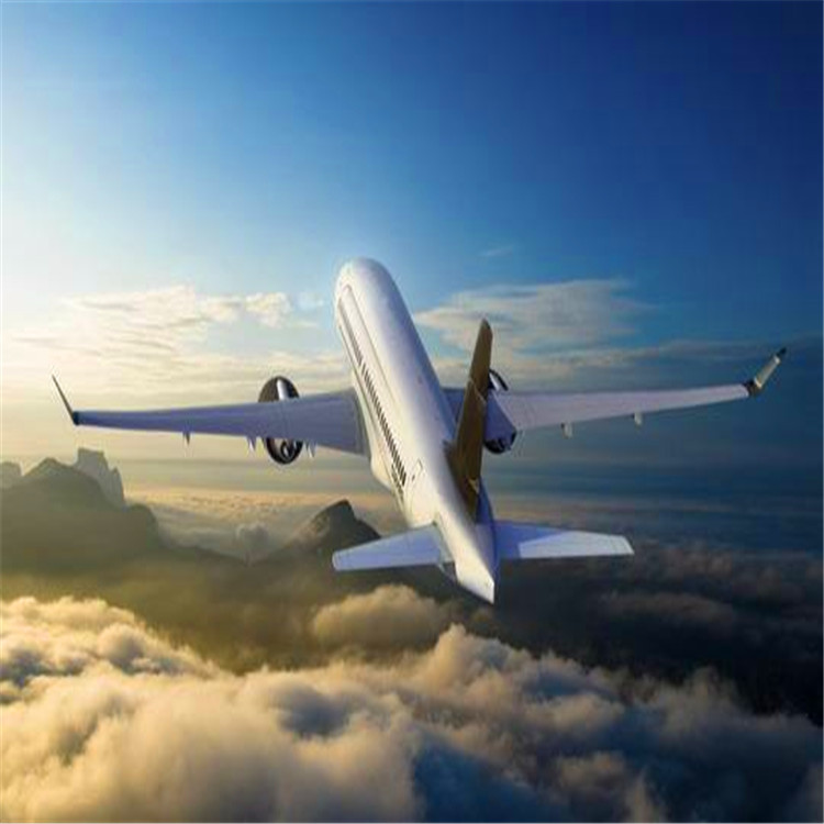 beat365平台入口|李晨nic现身上海时装周 直面“孤独”人生传递潮流惊喜(图3) beat365平台入口|李晨nic现身上海时装周 直面“孤独”人生传递潮流惊喜(图3)